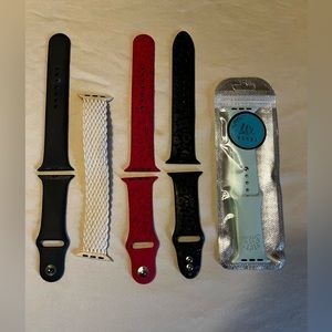 Lot of 5 Apple Watch Bands